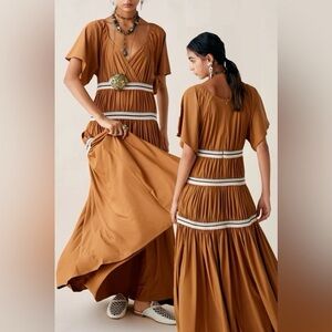 New Zara $169 Studio Limited Edition Maxi Flowing Dress Size Small 4770/022